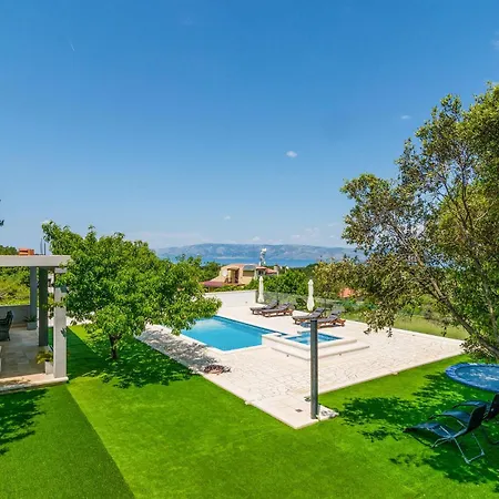 度假居 Lovely In With Jacuzzi Poljica (Hvar)
