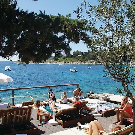 Holiday home Lovely In With Jacuzzi Poljica (Hvar)